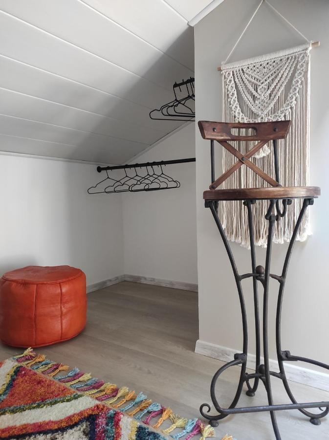 Campagne Et Jacuzzi ... C'Est Cosy Le Bumble Bee ! Villa Panossas Exterior photo